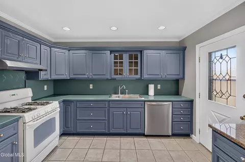 Kitchen - 1189 Mcclellan St, Schenectady, NY 12309 photo 2 of 2