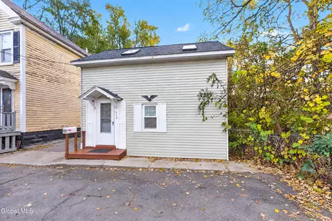Other - 113 Walnut St, Schenectady, NY 12308 photo 2 of 6