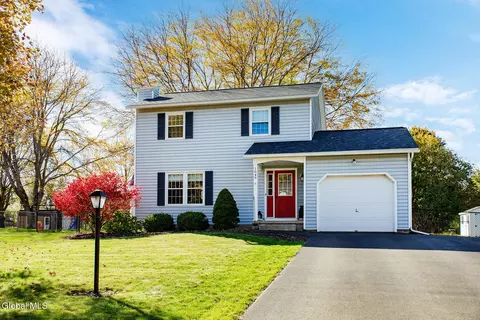 1049 Laural Ln, Malta, NY 12020
