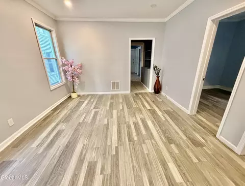 Living - 517 Summit Ave, Schenectady, NY 12307 photo 7 of 7