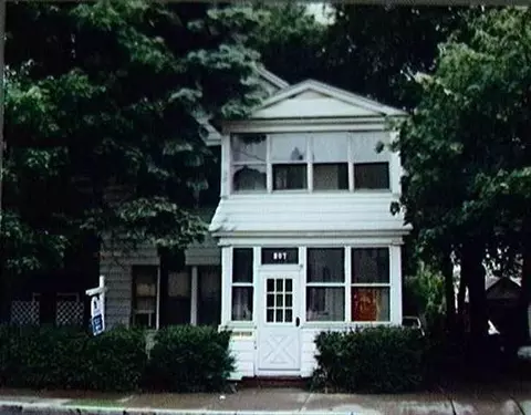 807 Eastern Ave, Schenectady, NY 12308 photo 1