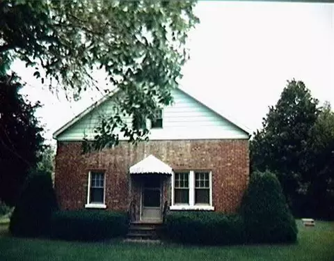 61 Guideboard Rd, Waterford, NY 12188 photo 1