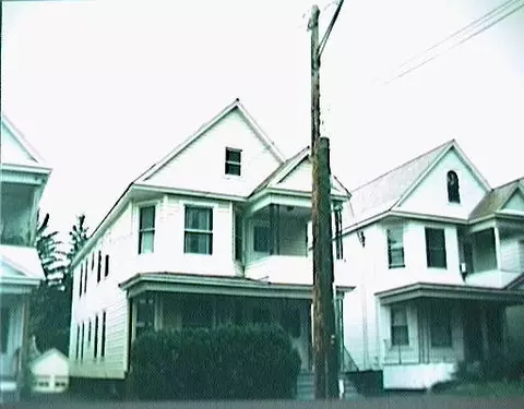 227 Mcclellan St, Schenectady, NY 12304 photo 1