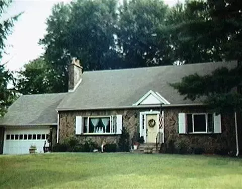 16 Slingerland St, Slingerlands, NY 12159 photo 1