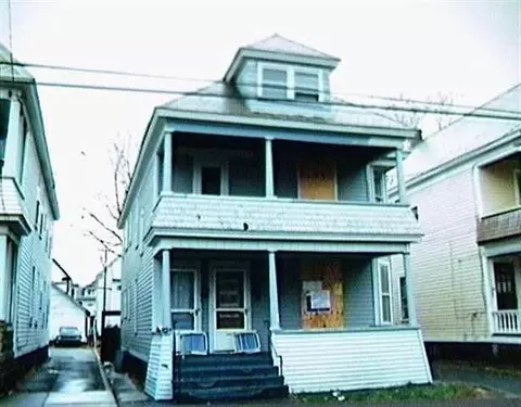 13 Hawk St, Schenectady, NY 12307 photo 1