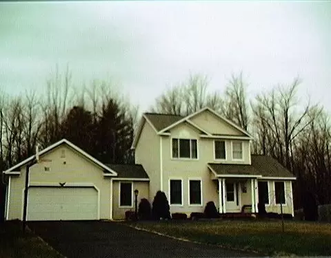 8 Cabot Way, Clifton Park, NY 12065 photo 1