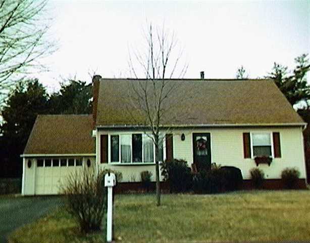 38 Barker St, Albany, NY 12205 photo 1