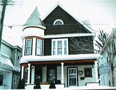 58 Elder St, Schenectady, NY 12304 photo 1