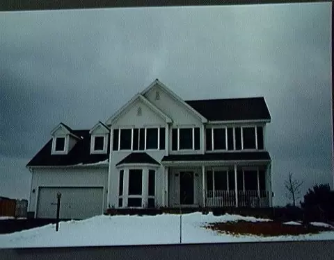 232 Longhouse Ln, Slingerlands, NY 12159 photo 1