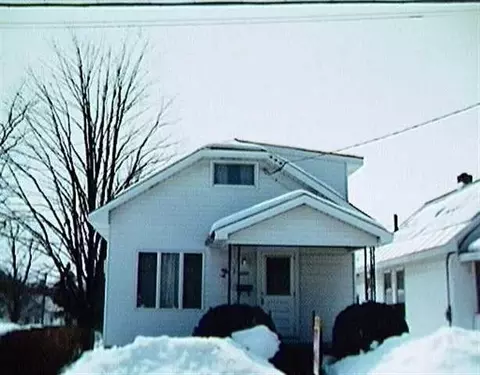 2202 William St, Schenectady, NY 12306 photo 1