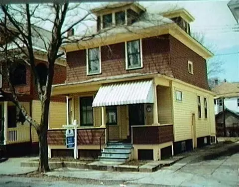 63 Elder St, Schenectady, NY 12304 photo 1