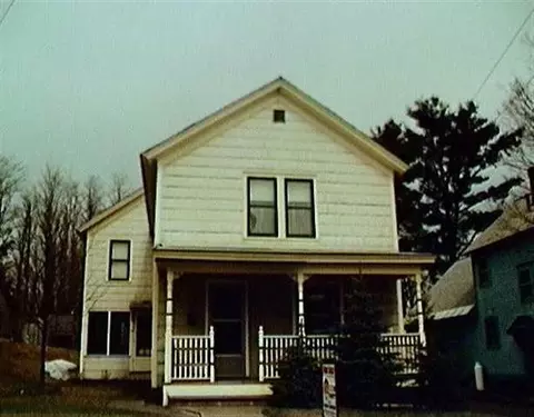 226 Maple St, Corinth, NY 12822 photo 1