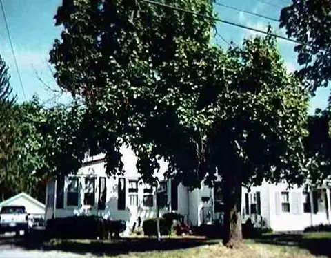 1165 Mcclellan St, Schenectady, NY 12309 photo 1