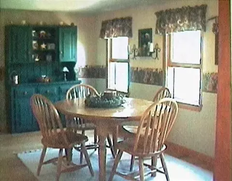 345 Maple Ave, Selkirk, NY 12158 photo 3