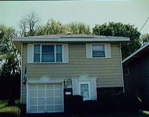 1746 Carrie St, Schenectady, NY 12308 photo 1