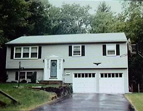 22 Lavery Dr, Delmar, NY 12054 photo 1