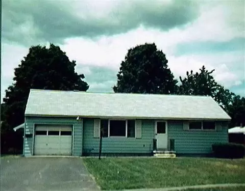 37 Cherry Ave, Delmar, NY 12054 photo 1
