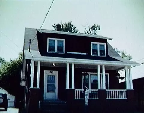 1010 Regent St, Schenectady, NY 12309 photo 1
