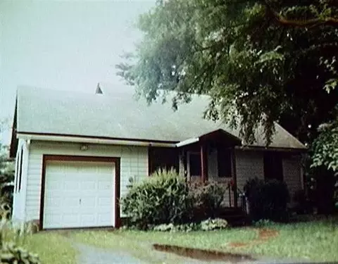 3 Ames Ave, Round Lake, NY 12151 photo 1