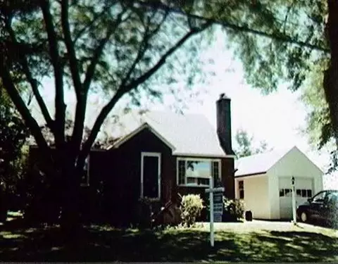 38 Wood Ter, Albany, NY 12208 photo 1