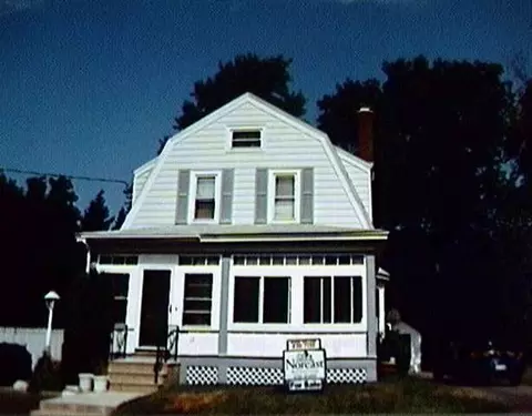 12 School St, Schenectady, NY 12304 photo 1