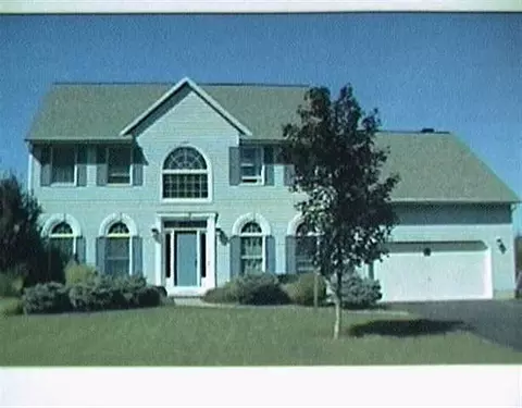 139 Kennewyck Cir, Slingerlands, NY 12159 photo 1
