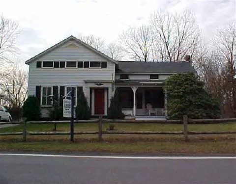 133 Elm Ave, Delmar, NY 12054 photo 1