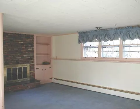 10 Hartwood Rd, Delmar, NY 12054 photo 2