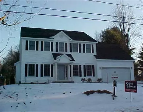 7 Frederick Pl, Delmar, NY 12054 photo 1