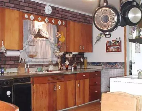 675 Delaware Ave, Delmar, NY 12054 photo 4