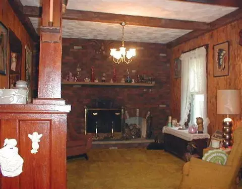 328 Perry St, Schenectady, NY 12306 photo 9