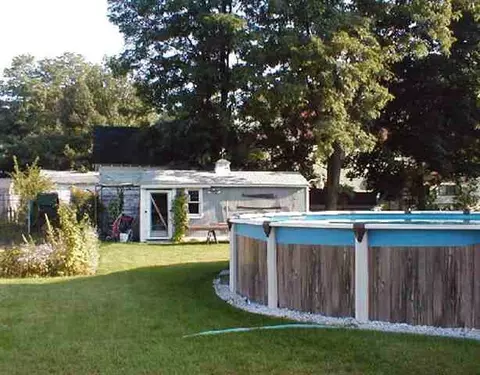 328 Perry St, Schenectady, NY 12306 photo 4