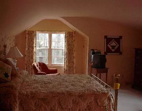 12 Brookside Dr, Delmar, NY 12054 photo 7