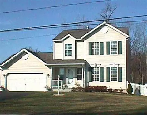 579 Elm Ave, Selkirk, NY 12158 photo 1