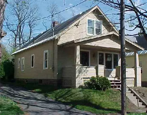 121 13th St, Schenectady, NY 12306 photo 1