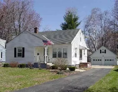 7 Pine St, Delmar, NY 12054 photo 1