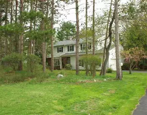 43 Carstead Dr, Slingerlands, NY 12159 photo 1
