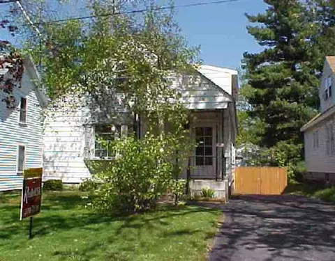 43 Marshall Ave, Schenectady, NY 12304 photo 1