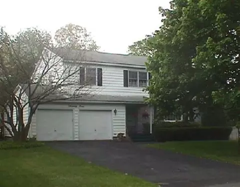 79 Kenaware Ave, Delmar, NY 12054 photo 1