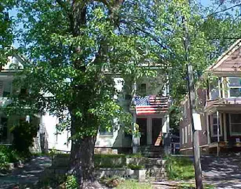 339 Mcclellan St, Schenectady, NY 12304 photo 1