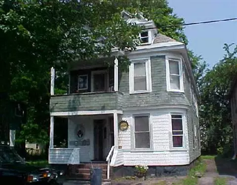 412 Schenectady St, Schenectady, NY 12307 photo 1