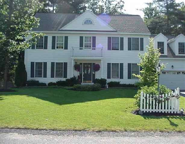 10 Willowbrook Ter, Clifton Park, NY 12065 photo 1