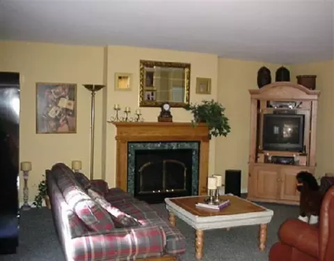 10 Willowbrook Ter, Clifton Park, NY 12065 photo 6