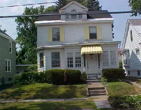 47 Wilson St, Schenectady, NY 12304 photo 1