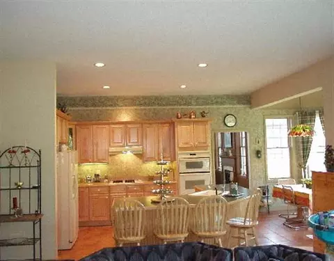 4 Brookhill Dr, Slingerlands, NY 12159 photo 6