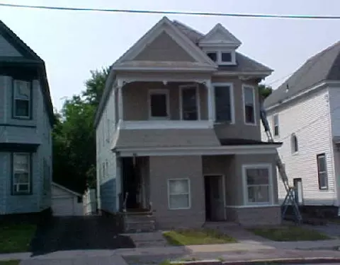218 Mcclellan St, Schenectady, NY 12304 photo 1