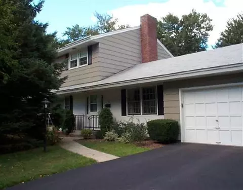 76 Brookview Ave, Delmar, NY 12054 photo 2