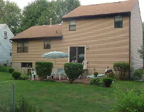 71 Jefferson Rd, Glenmont, NY 12077 photo 3
