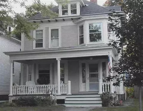 1049 Parkwood Blvd, Schenectady, NY 12308 photo 1