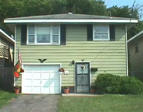 1740 Carrie St, Schenectady, NY 12308 photo 1